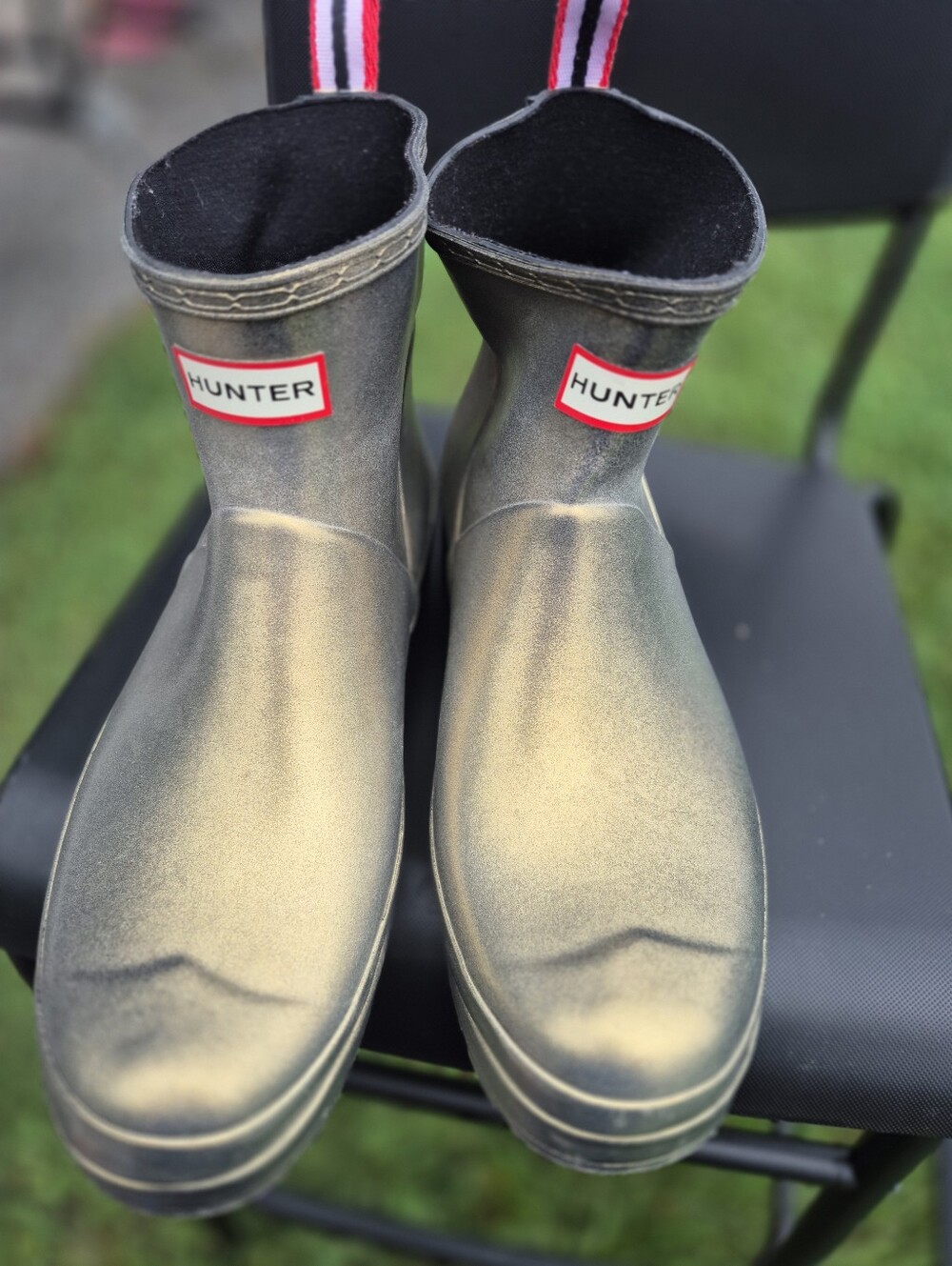 Hunter  Size 11 Metallic Gold Short Rain Boots
